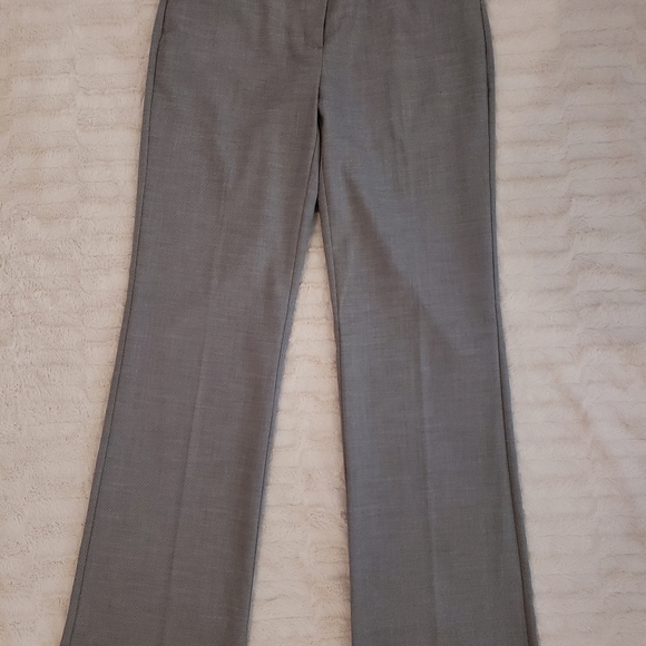 BNWT NY & Co. Gray Stretch Boot Cut Slacks, Women's Size 4 - Picture 12 of 12